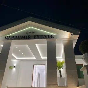 Vladimir Estate Ubytování v soukromí Gjirokastër